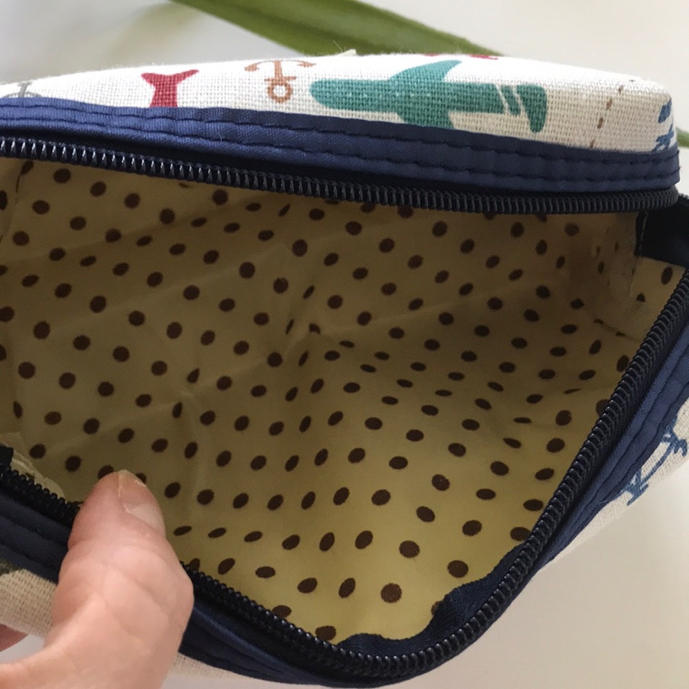 Cosmetic/Travel Pouch - Picture 8 of 8